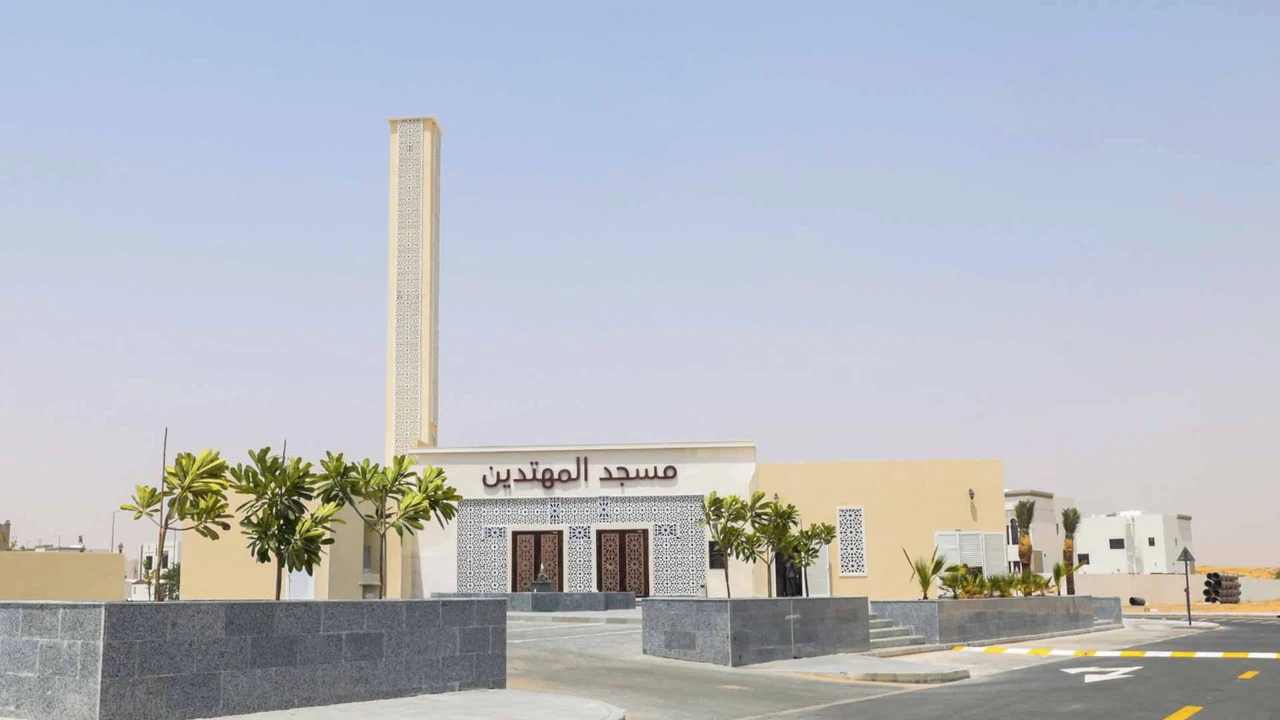 إسلامية الشارقة تفتتح ثالث مسجد في القطينة هذا العام